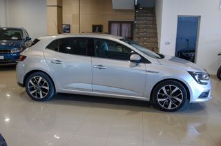 Renault Megane 1.5dCi Blue Bose 85kW