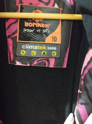 Chaqueta Borbory Negra y Rosa
Talla 10 de niña
