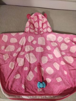 Toalla poncho niña con capucha