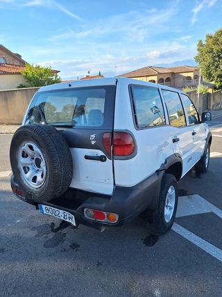 Nissan Terrano II 2002