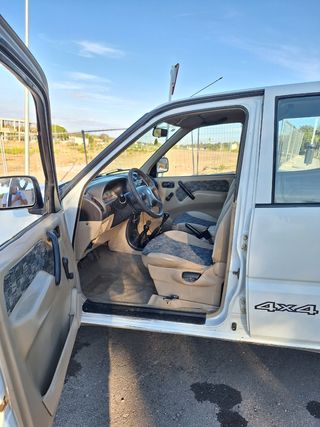 Nissan Terrano II 2002