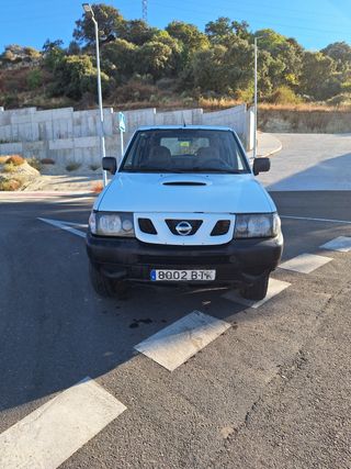 Nissan Terrano II 2002