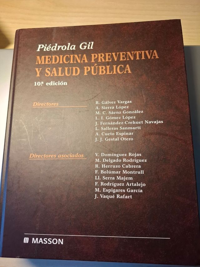 MEDICINA PREVENTIVA Y SALUD PÚBLICA [HARDCOVER]...