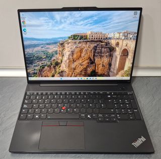 Lenovo Thinkpad E16 Intel Ultra 5 512GB 32GB RAM