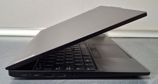 Lenovo Thinkpad E16 Intel Ultra 5 512GB 32GB RAM
