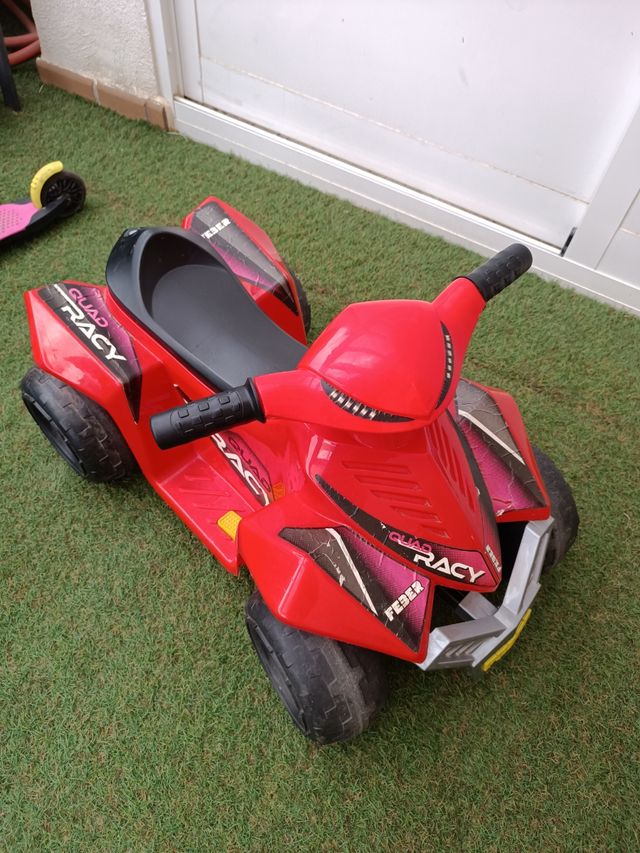 Quad eléctrico infantil Feber Racy