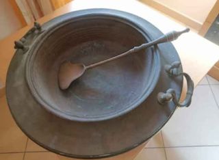Braciere antico con paletta ottone/rame