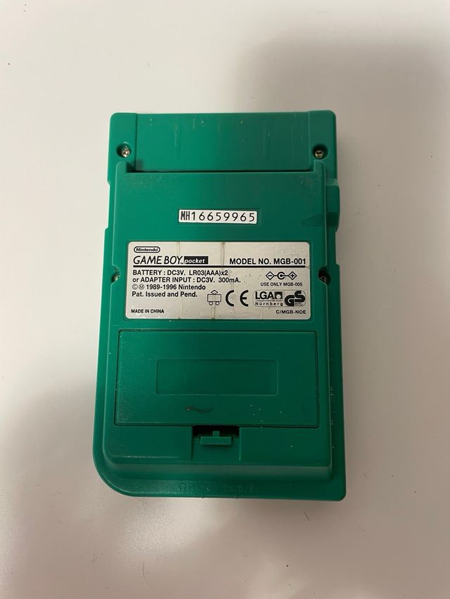 Consola Game Boy Pocket Verde + Donkey Kong Land