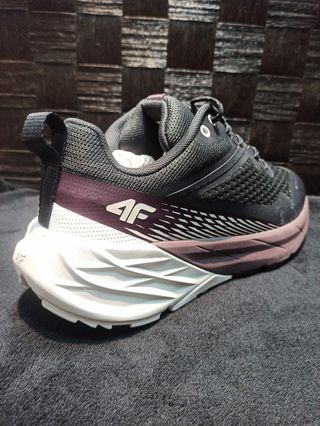 4F WMM Zapatillas running 4F profesionales