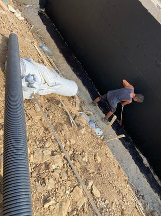 Limpieza de terrenos excavaciones cimentaciones