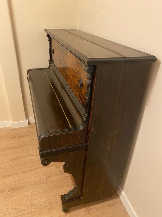 Piano antiguo Rud. Ibach Sohn Alemania