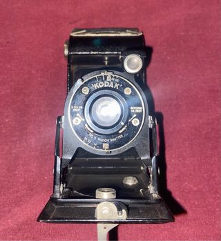 Câmera de fole Kodak Júnior Six-20