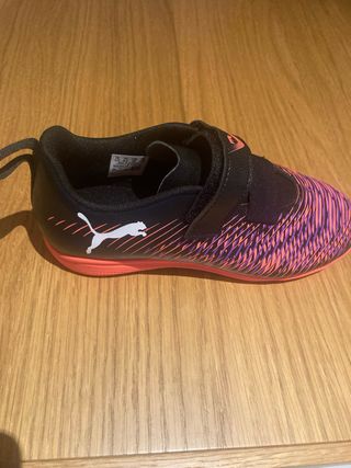 Zapatillas Puma Future 8 Play Jr Fútbol Sala
