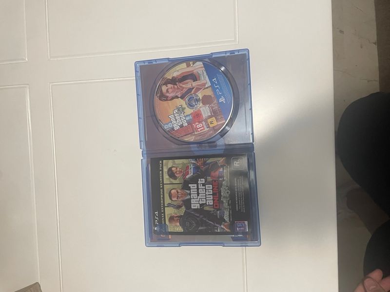 Imagen de GTA V PS4 Edición Criminal Enterprise Starter Pack