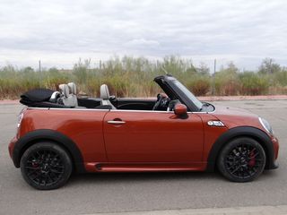 MINI Cabrio 2013