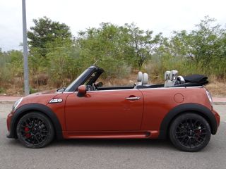 MINI Cabrio 2013