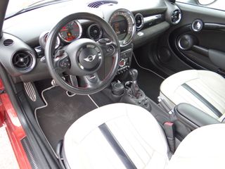 MINI Cabrio 2013