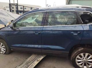 Guantera 57a857264 skoda karoq - 1.0 tsi mt 218810