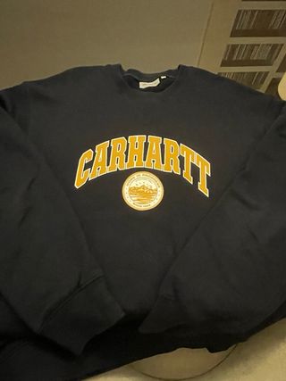 6 sudaderas en perfecto estado. Talla L para chico