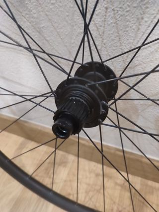 Ruedas Bontrager Kovee Tubeless Ready 23