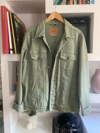 Chaqueta vaquera verde Pull&Bear