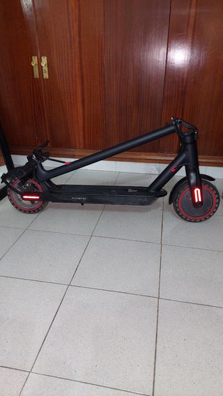 Patinete Eléctrico Negro