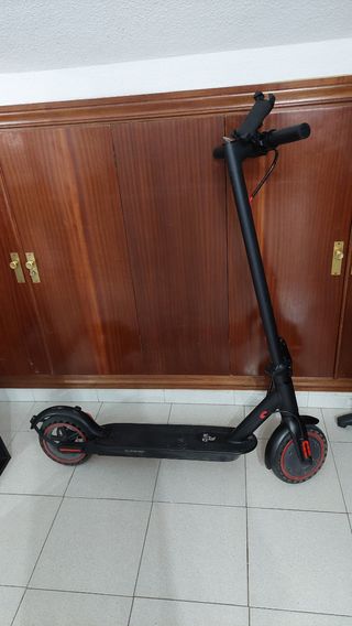 Patinete Eléctrico Negro