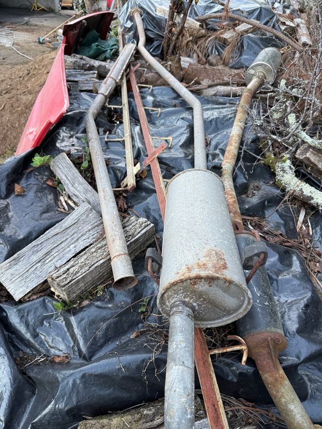 Escape Peugeot 205 1.1