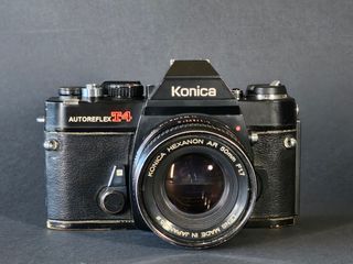 Konica Autoreflex T4 + Lente 50mm F1.7