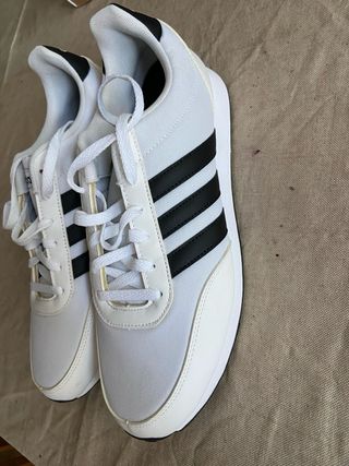 Adidas talla 44.5 nuevas