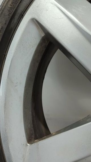 2043509 3r0601025b juego llantas seat exeo berlina