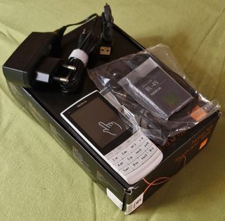 Nokia X3 bianco