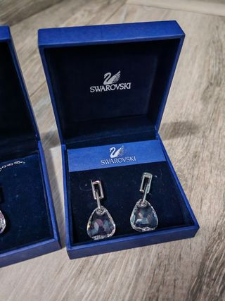Conjunto Swarovski Collar y Pendientes