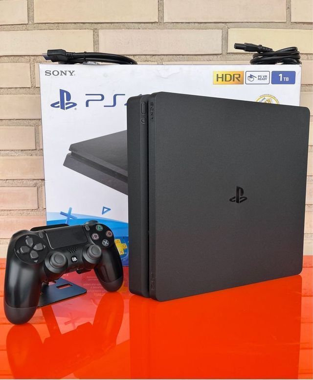 PS4 Slim (PlayStation 4) 1TB