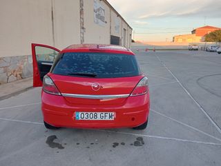 Opel Astra 2008