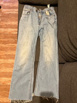 Pantalones vaqueros campana