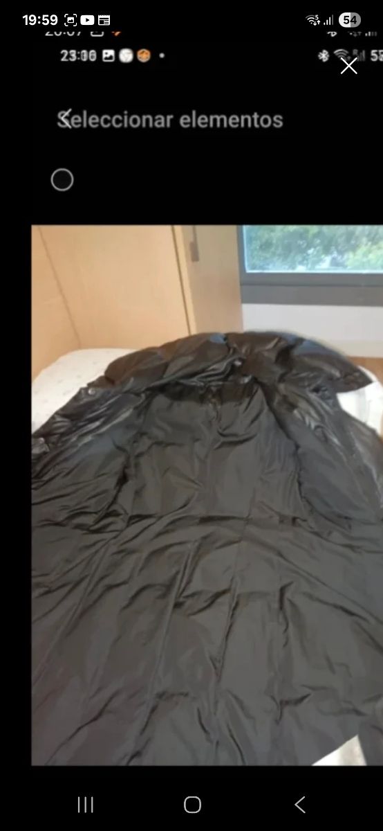 Abrigo de plumas Caroll negro