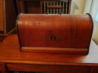 Máquina de coser Singer 1927.