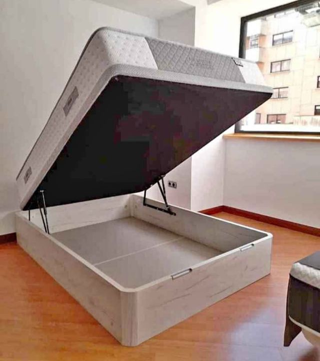 Camas colchón y canape