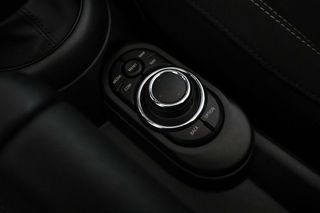 MINI Cabrio Cooper S