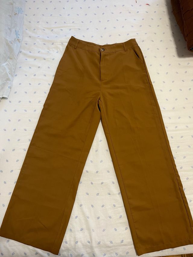 Pantalones anchos marrones SHEIN