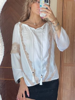 Blusa Cocomore Blanca y Dorada Hombros Descubierto