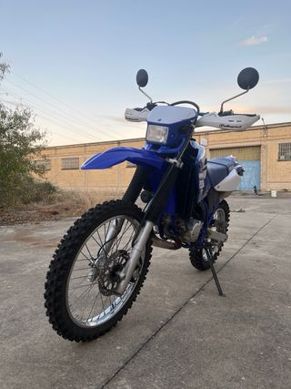 Yamaha DT 125 RE