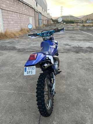 Yamaha DT 125 RE