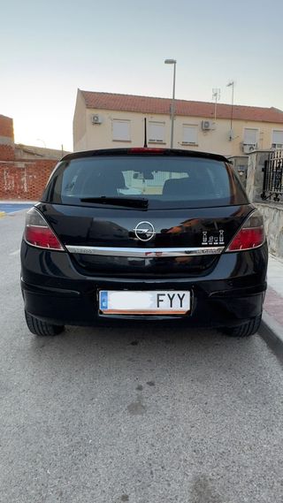 Opel Astra 2008