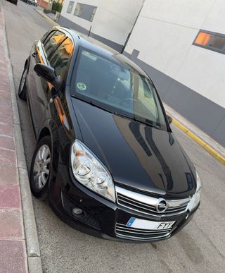 Opel Astra 2008