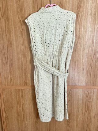 Vestido Tintoretto Beige Broderie Anglaise