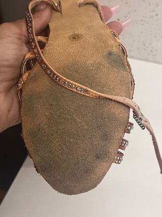 Zapatos de baile dorados 