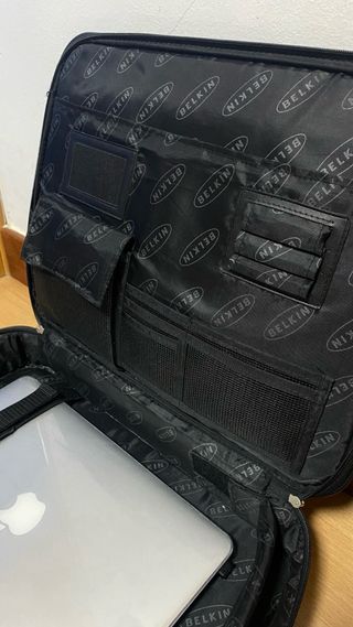 Maletín para portátil Belkin negro