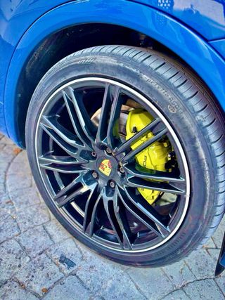 Porsche Cayenne exclusivo SUV DE LUJO